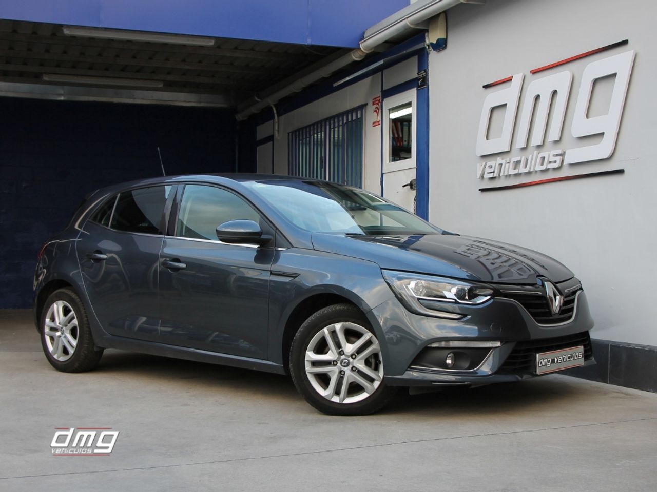 RENAULT Mégane (Mégane Intens Energy dCi 110Cv 5p.) en Barcelona