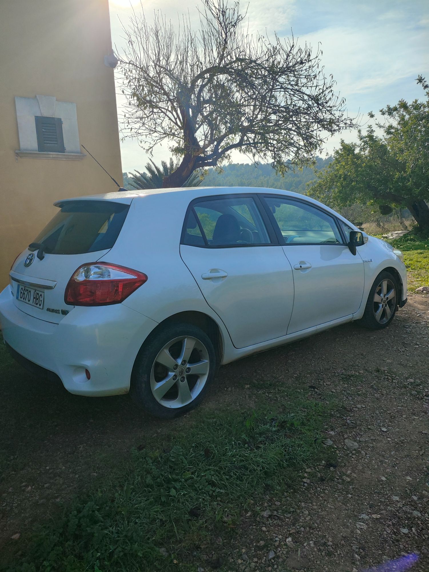 Foto del TOYOTA Auris Híbrido Advance