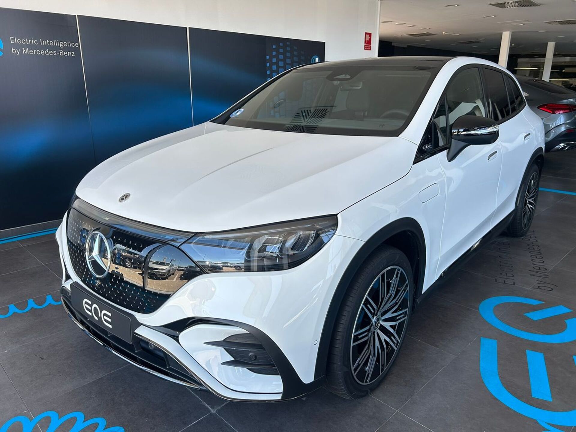 Imagen de MERCEDES EQC