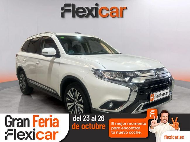 MITSUBISHI Outlander (200 MPI Motion CVT 2WD 5 Plazas) en Lleida