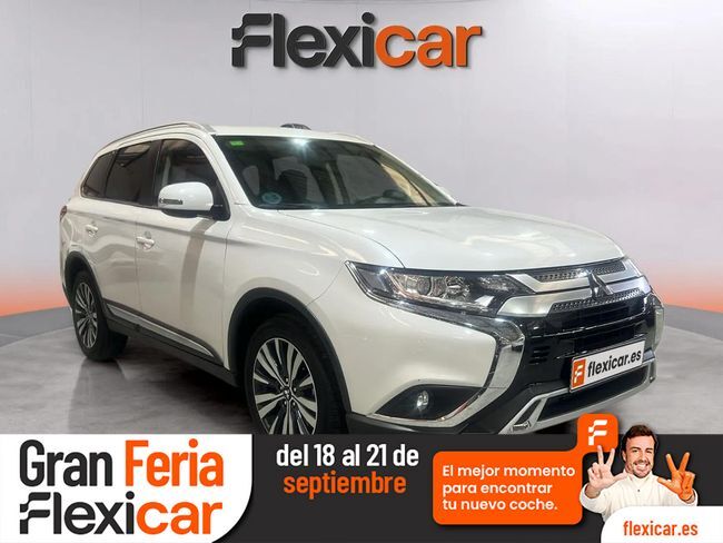 MITSUBISHI Outlander (200 MPI Motion CVT 2WD 5 Plazas) en Lleida