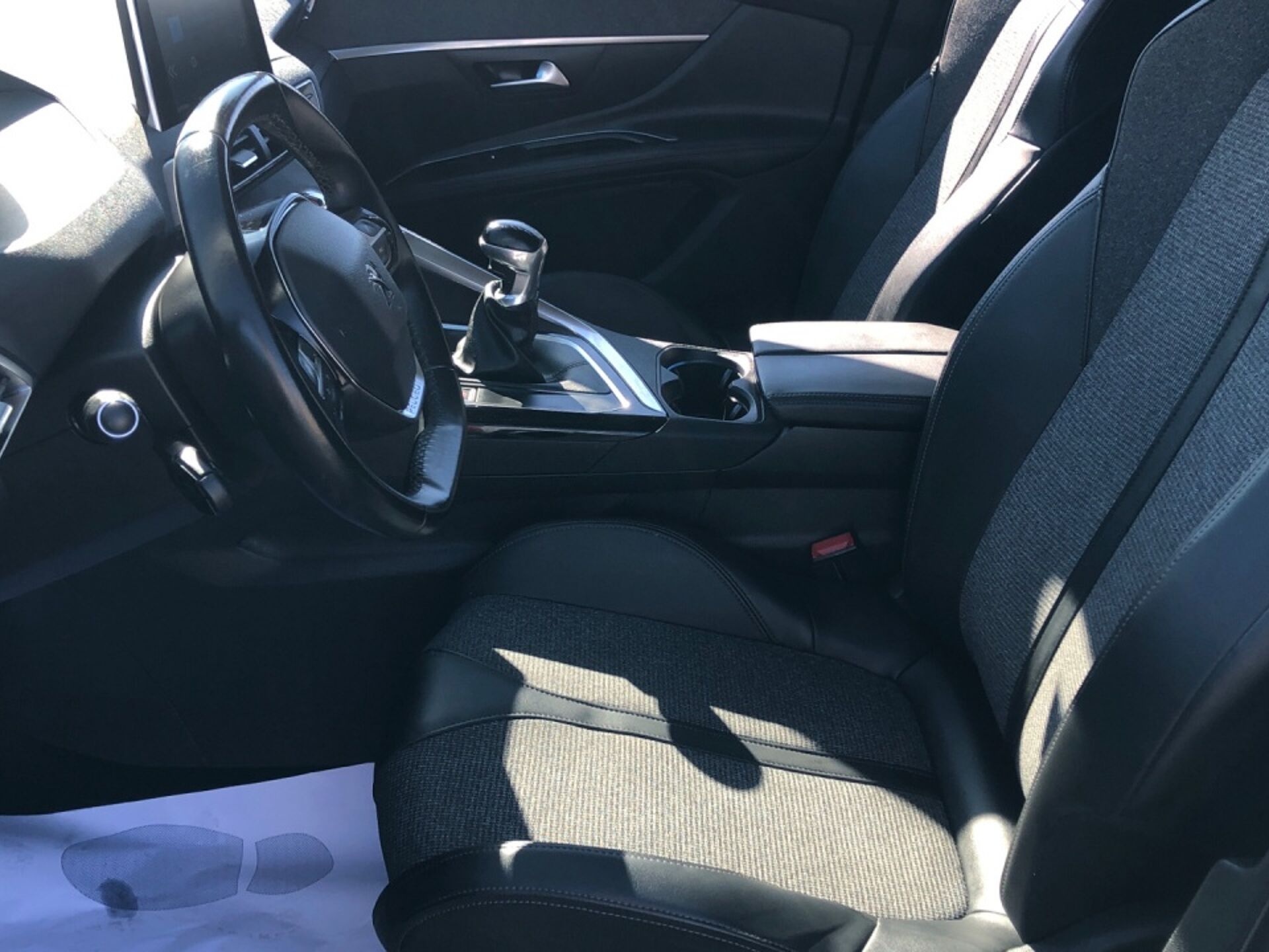 Imagen 2 de PEUGEOT 5008