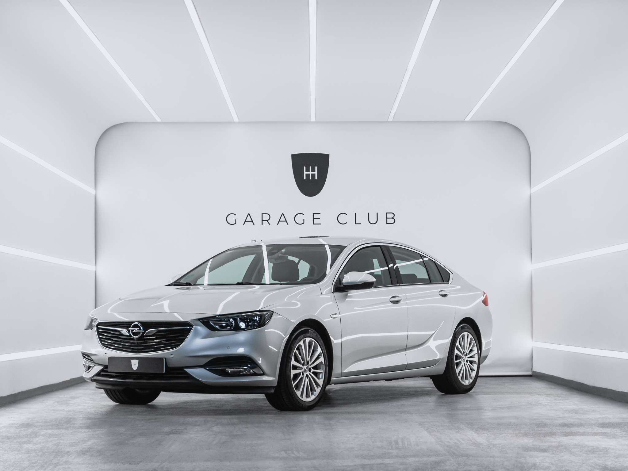 OPEL Insignia (Insignia 1.5 Turbo Innovation S/S (EURO 6d-TEMP)) en Barcelo