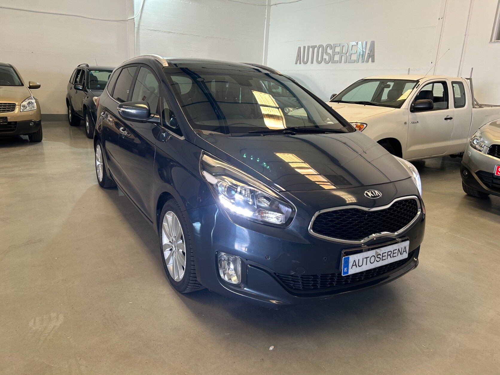 KIA Carens (1.7 CRDi VGT 104kW UEFA Euro2016 Eco-Dyn) en Badajoz