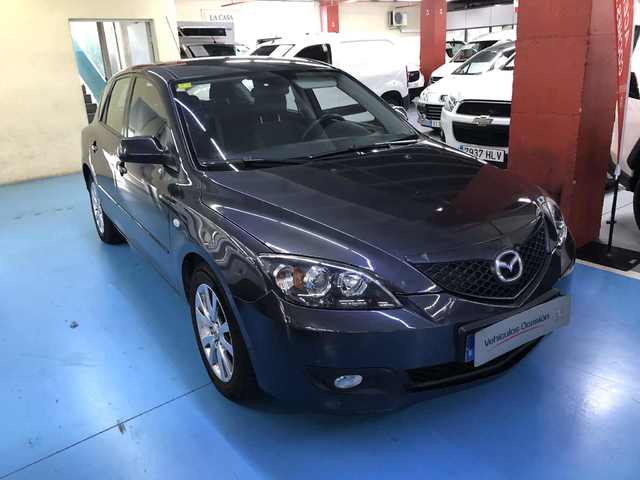 MAZDA Mazda3 (1.6 VVT Active + 77 kW (105 CV)) en Barcelona