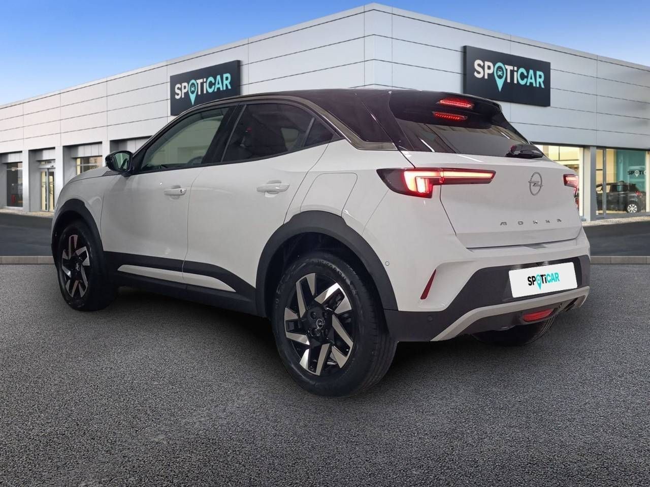 Foto del OPEL Mokka 1.2T S&S Business Elegance 130