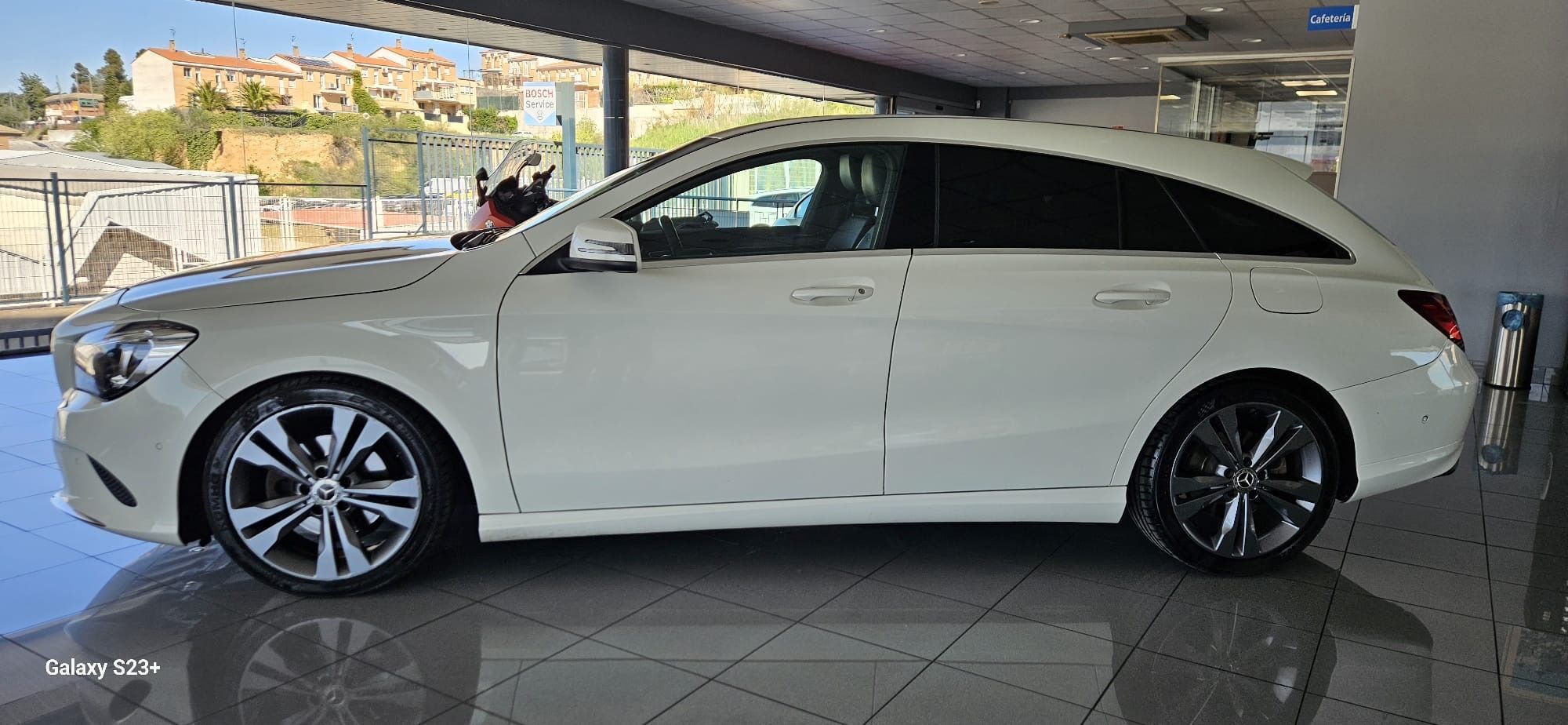 Foto del MERCEDES Clase CLA CLA Shooting Brake 220d 7G-DCT