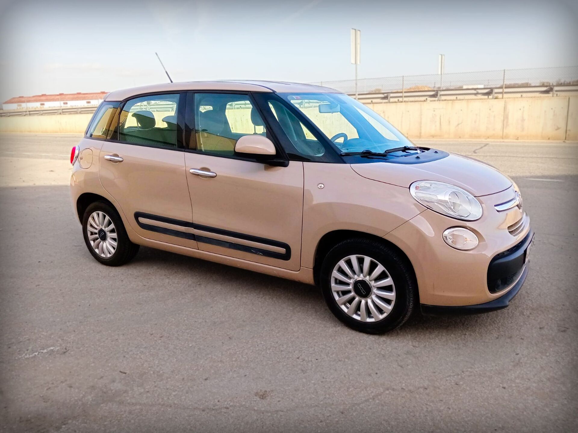 Imagen 3 de FIAT 500L