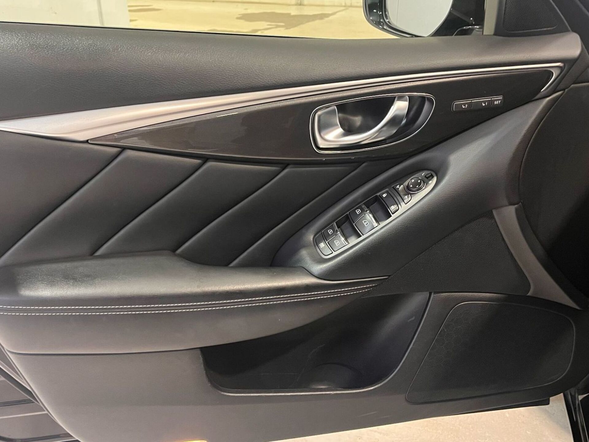 Imagen 1 de INFINITI Q50