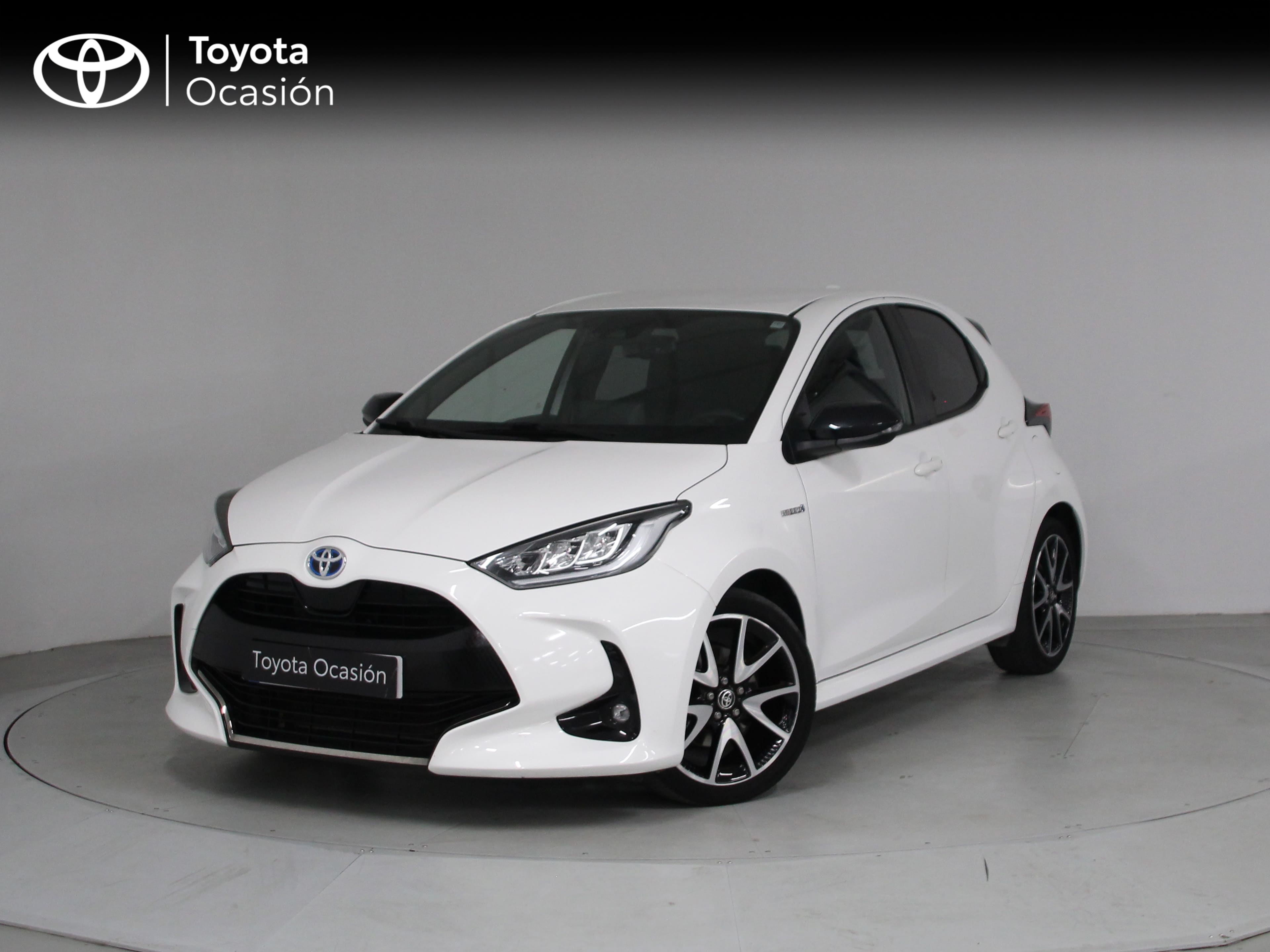 TOYOTA Yaris (1.5 120H Style) en Barcelona