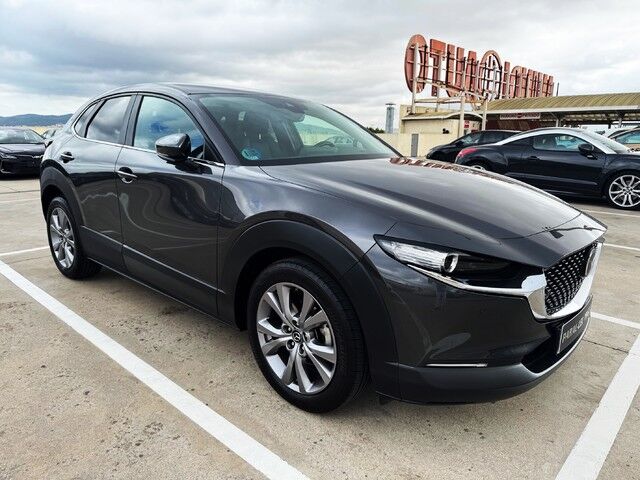 MAZDA CX-30 (2.0 e-SKYACTIV-G Evolution 2WD 90 kW (122 CV)) en Barcelona
