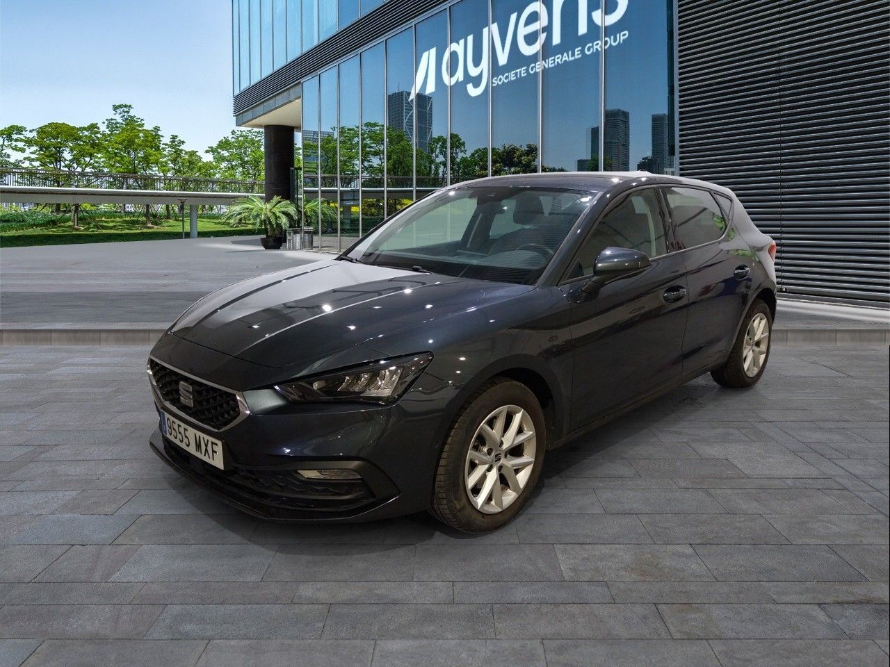 SEAT León (1.0 TSI S&S Style XL Vision 81 kW (110 CV)) en Madrid
