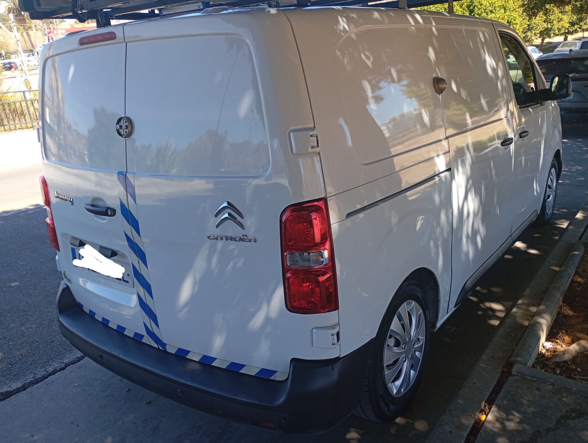 Foto del CITROEN Jumpy Fg. BlueHDI Talla M Confort 95