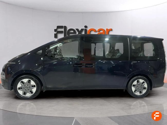 Foto del HYUNDAI Staria 2.2CRDi 9S Tecno 177 Aut.