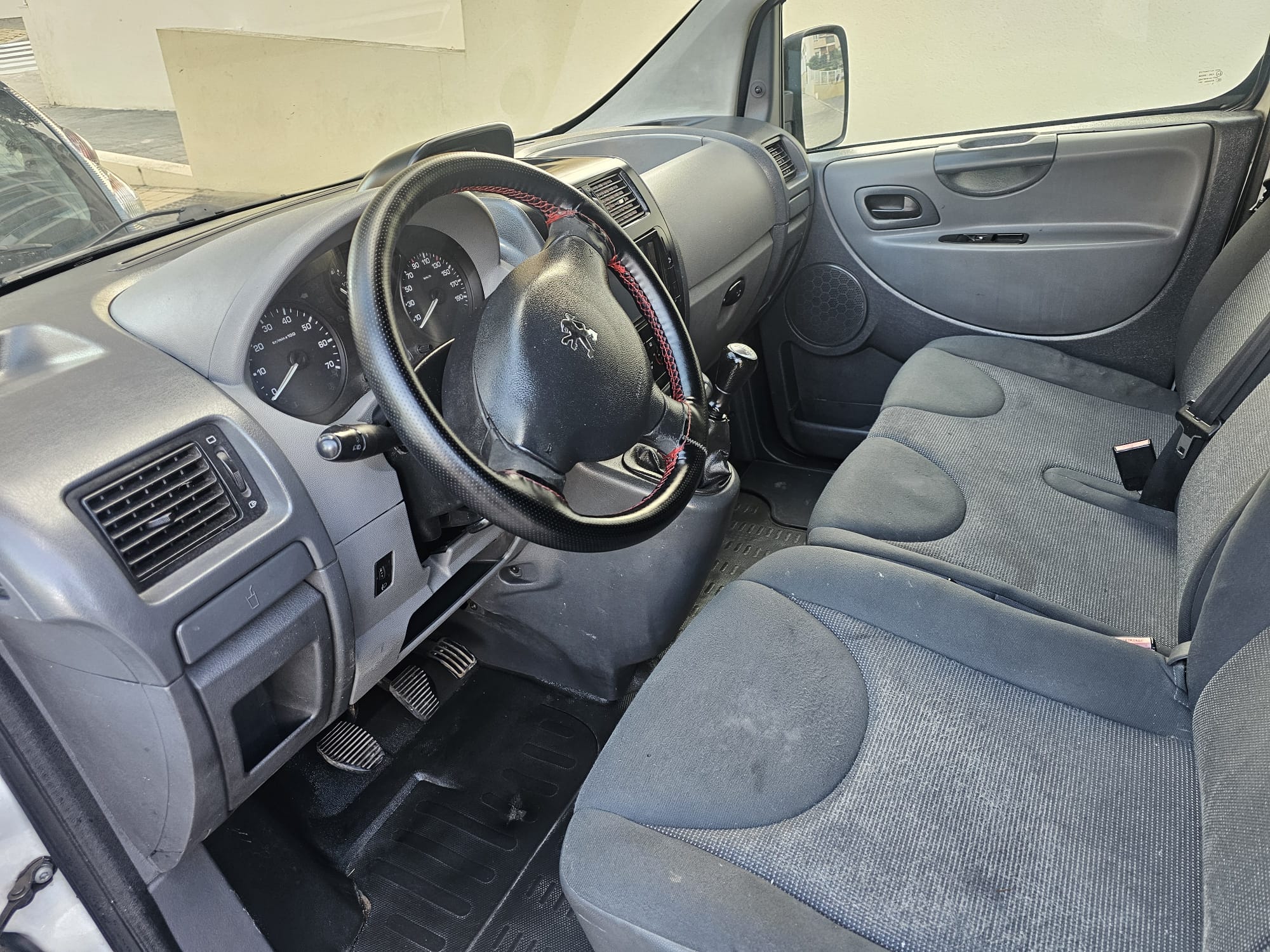 Foto del PEUGEOT Expert Furgón 1.6HDI 229 L1H1 90