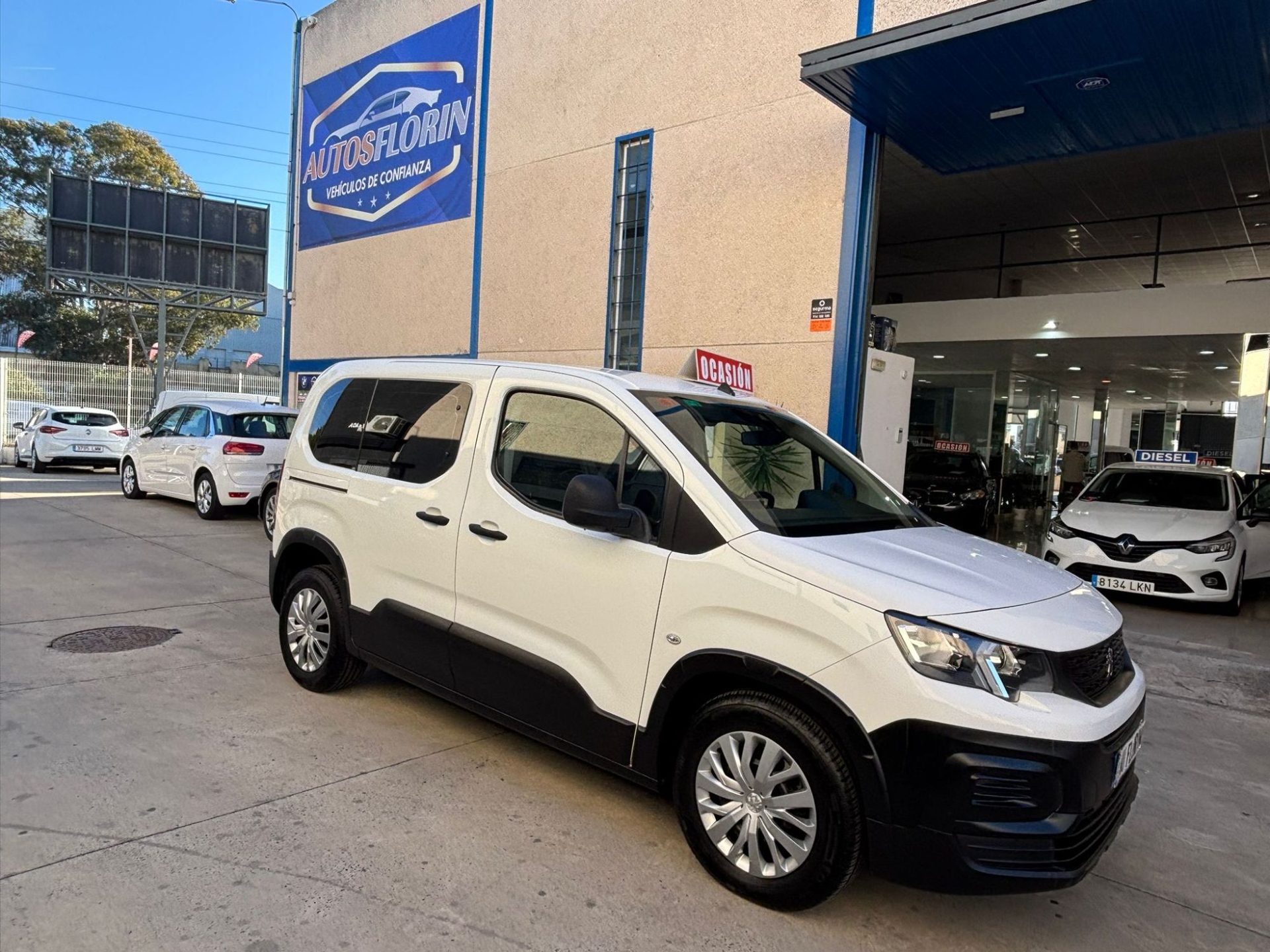 Imagen de PEUGEOT Rifter