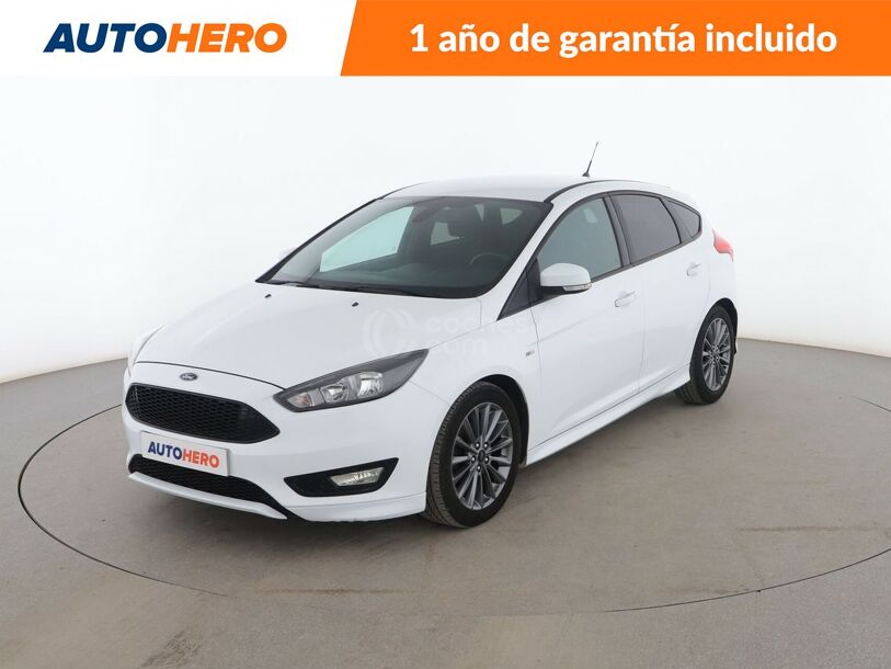 Foto del FORD Focus 1.0 Ecoboost Black&Red Edition 125