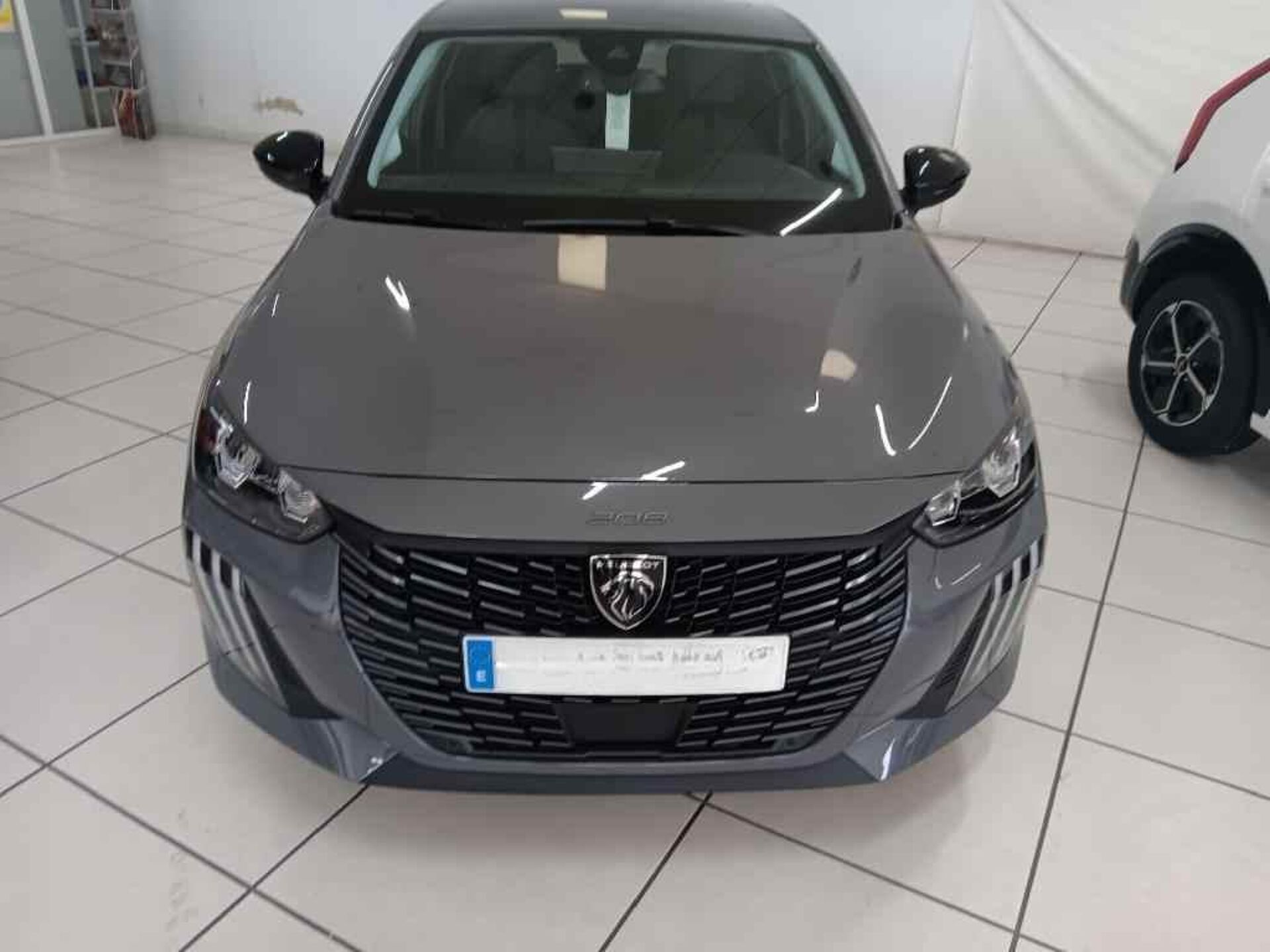 Imagen 1 de PEUGEOT 208