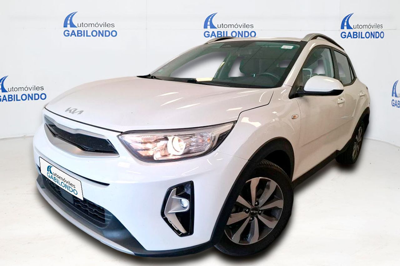 KIA Stonic (1.0 T-GDi 88kW (120CV) MHEV iMT Drive) en Valladolid