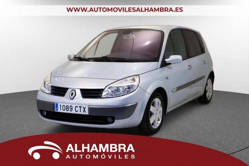 RENAULT Scenic (CONFORT DYNAMIQUE 1.5DCI100 5P) en Madrid
