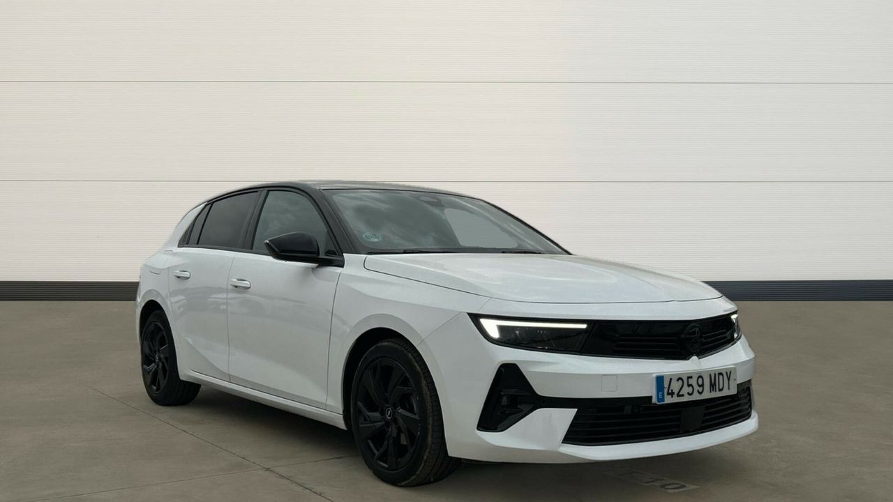 OPEL Astra (1.2T XHT 96KW GS 130 5P) en Madrid