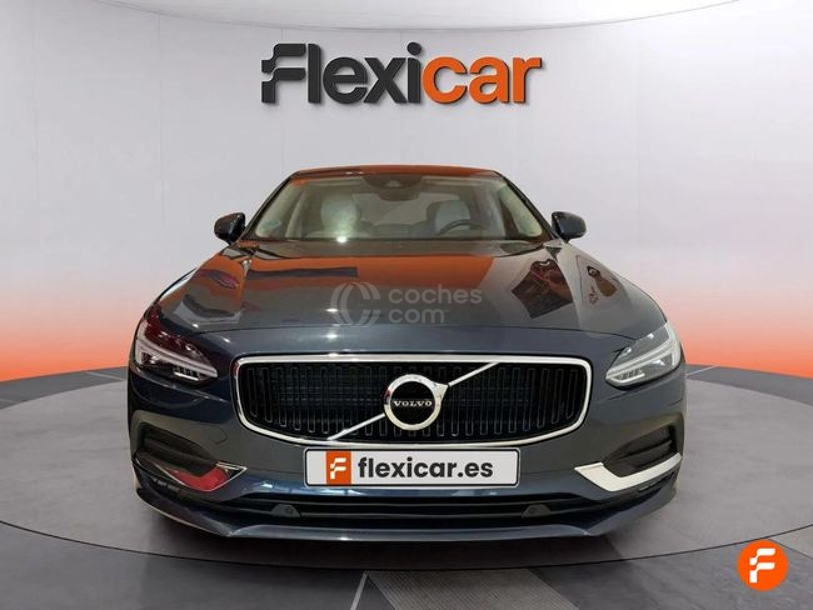 Foto del VOLVO S90 D3 Momentum Aut. 150