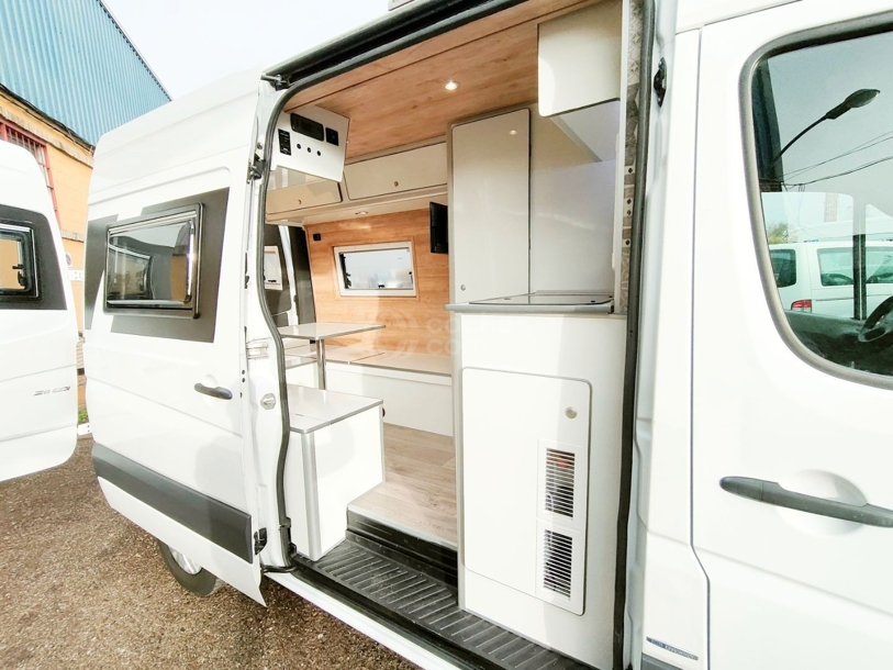 Foto del MERCEDES Sprinter Furgón 314CDI Compacto