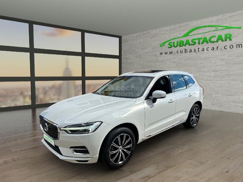 Foto del VOLVO XC60 D4 Momentum AWD Aut.