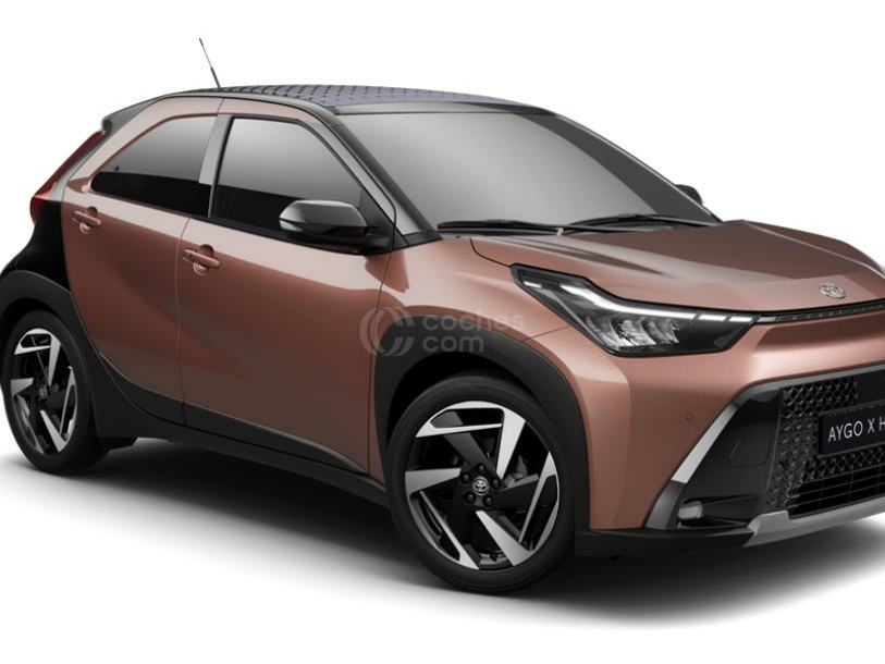 Foto del TOYOTA Aygo X Cross Chic 85kW