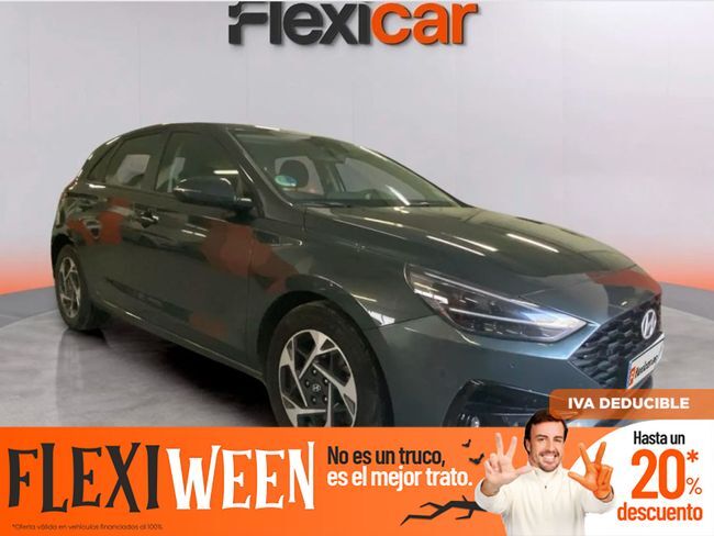 HYUNDAI i30 (1.0 TGDI 48V Klass) en Málaga