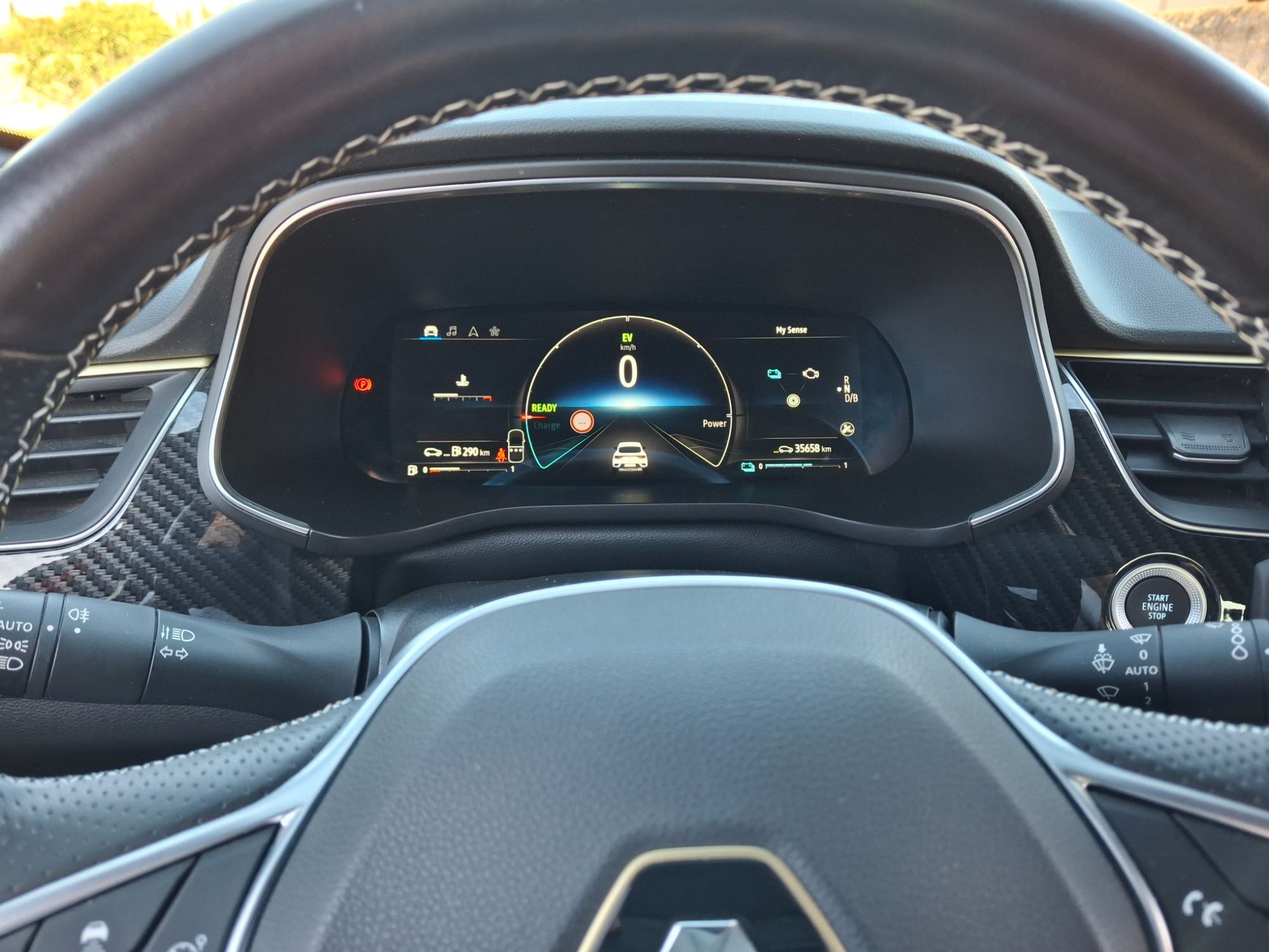 Foto del RENAULT Arkana 1.6 E-Tech Engineered Fast Track 105kW