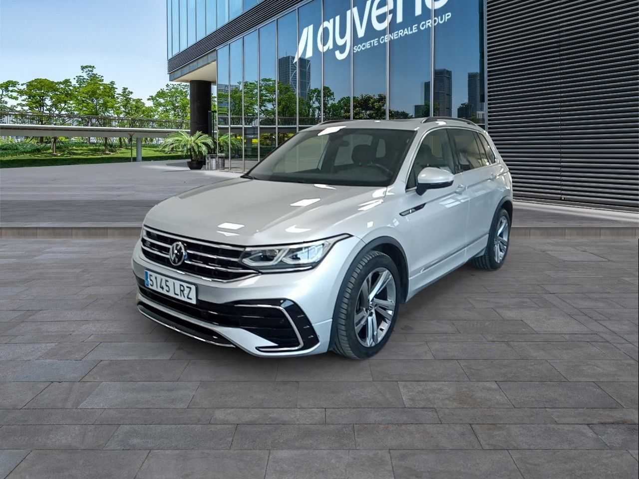 VOLKSWAGEN Tiguan (R-Line 2.0 TDI 110 kW (150 CV) DSG) en Madrid