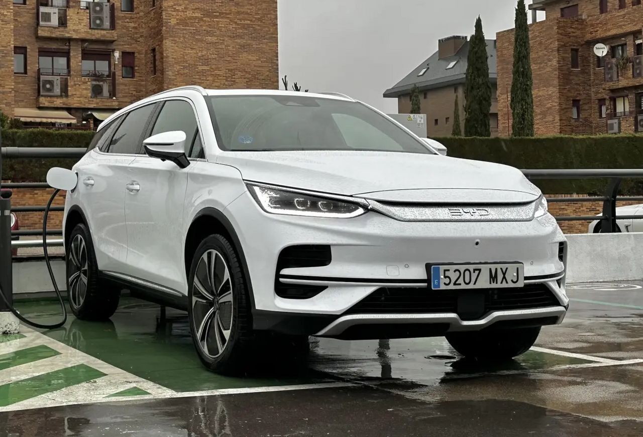 BYD Tang (Flagship) en Madrid