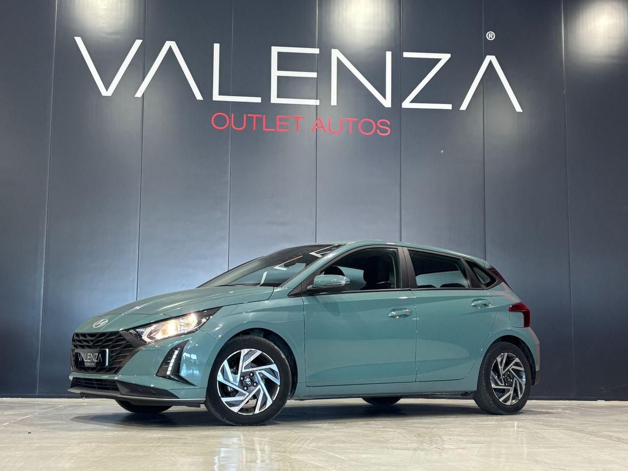 HYUNDAI i20 (1.2 MPI 85 CV KLASS) en Córdoba