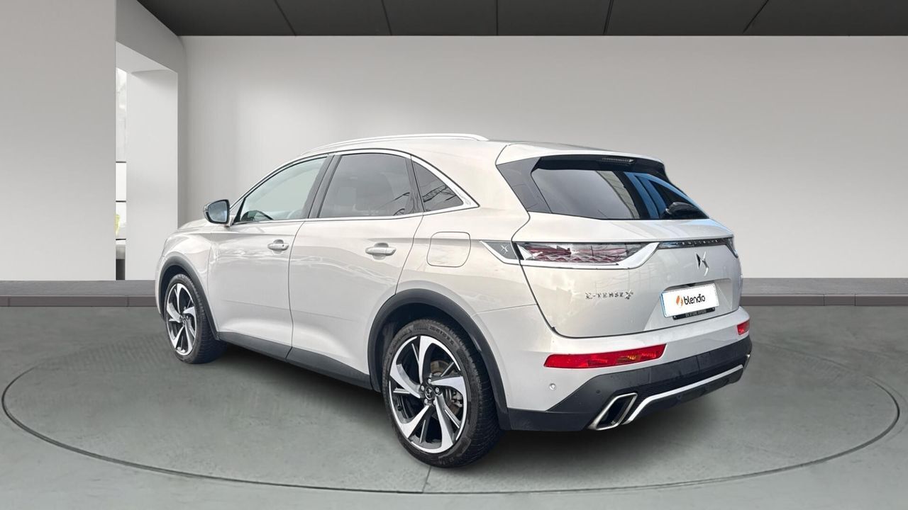 Foto del DS DS 7 Crossback 1.6 PT. Performance Line Aut. 180