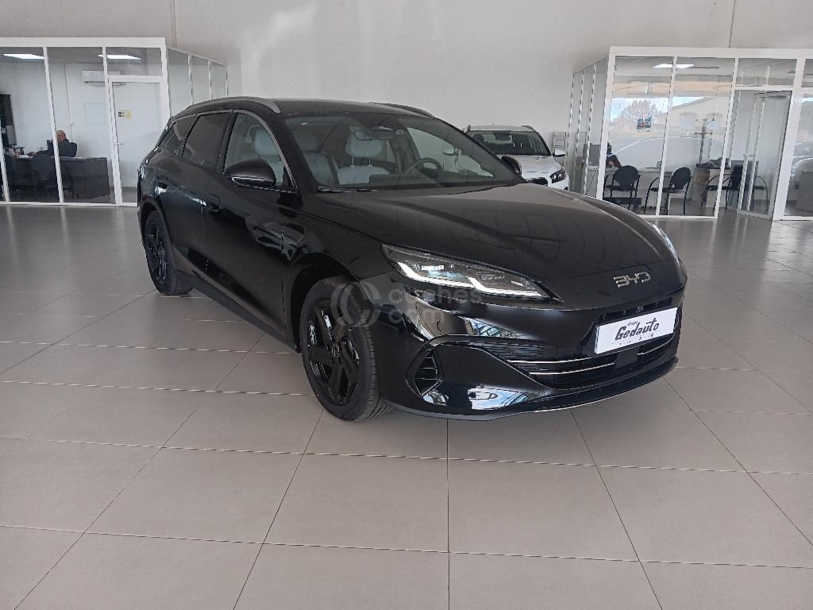 Foto del BYD Seal U Comfort 71kWh