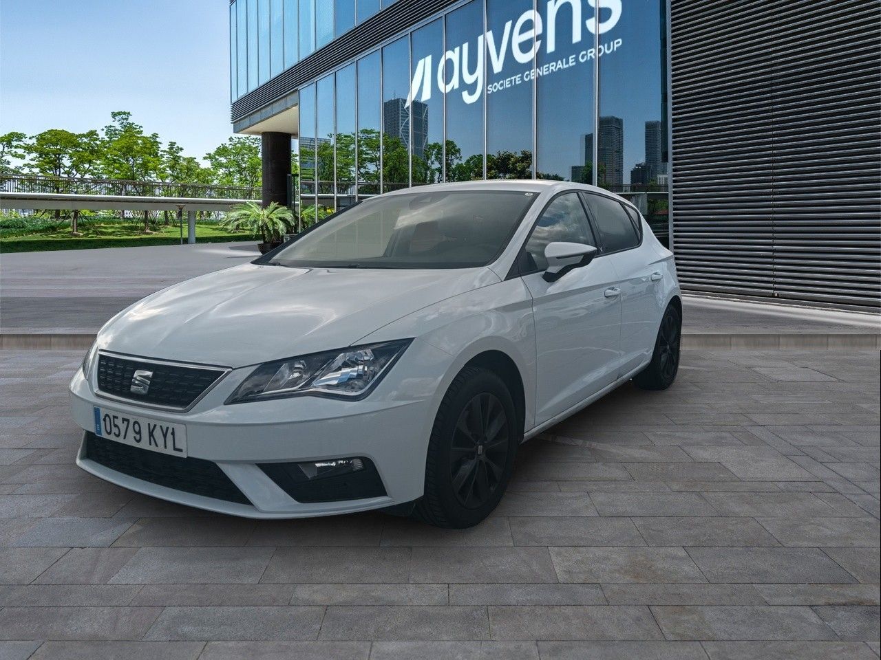 SEAT León (1.6 TDI S&S Style Visio Edition 85 kW (115 CV)) en Madrid
