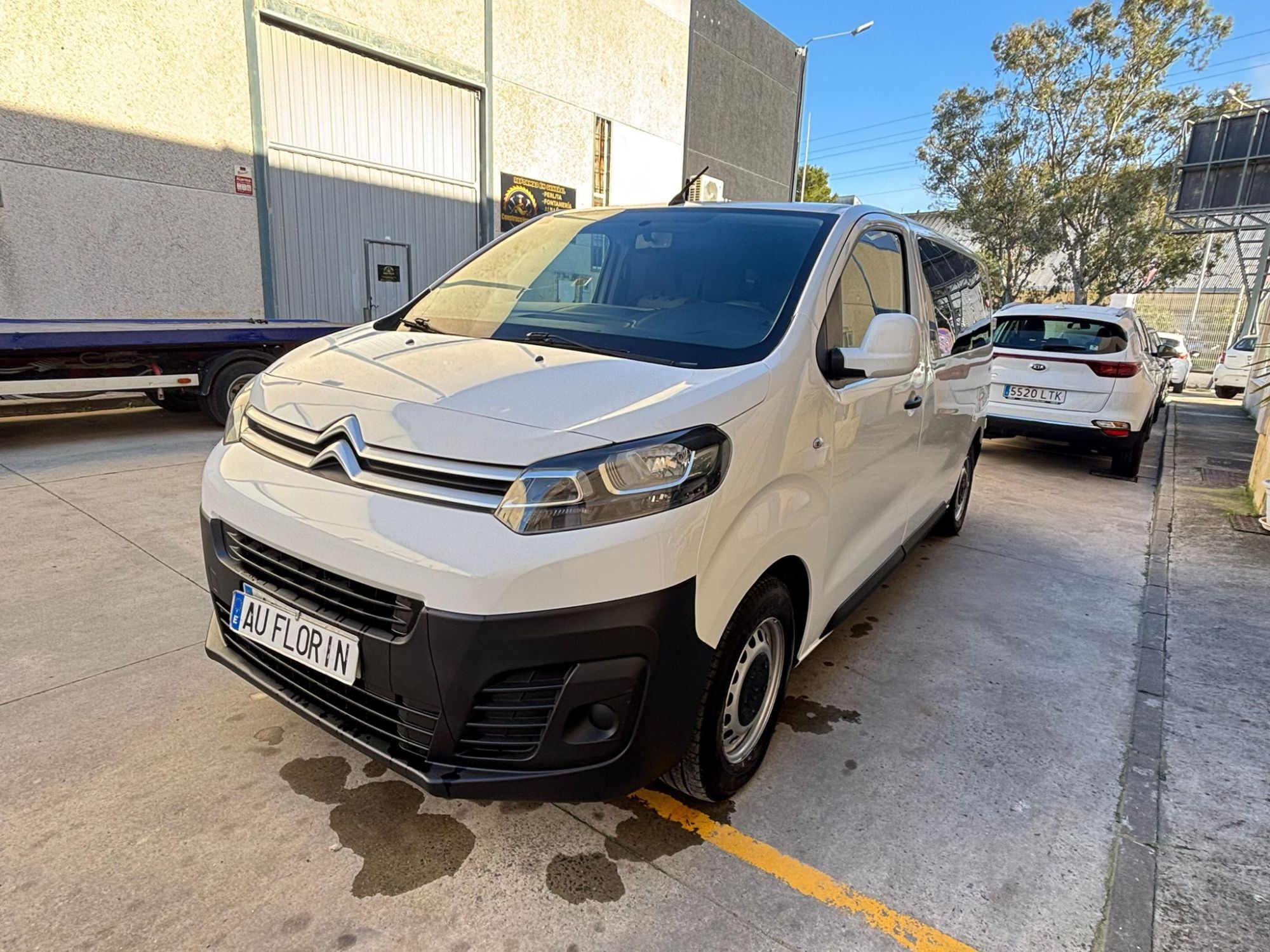 Foto del CITROEN Jumpy Combi BlueHDI Talla M Confort 95