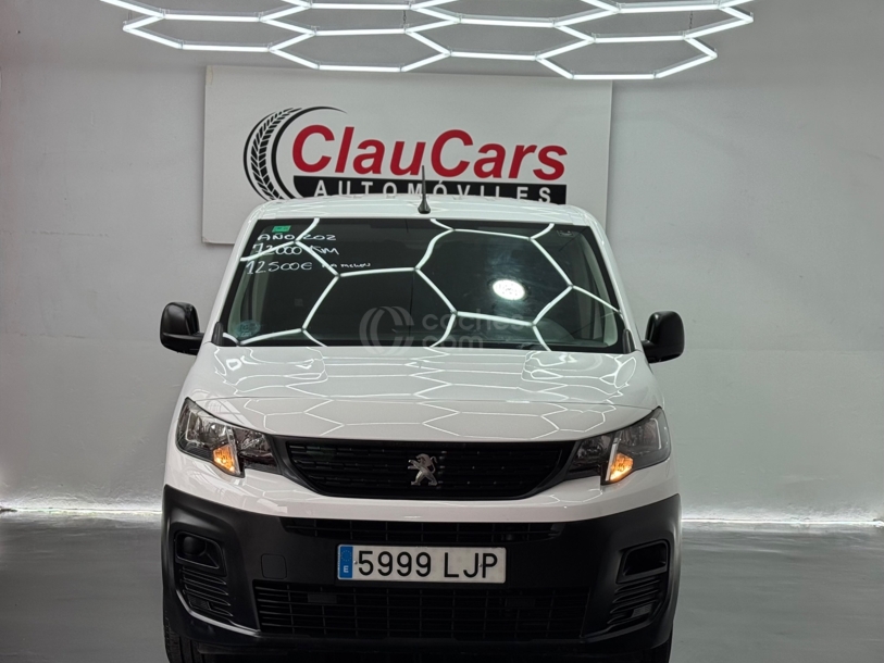 Foto del PEUGEOT Partner 1.5BlueHDI S&S Premium Standard 600kg 75