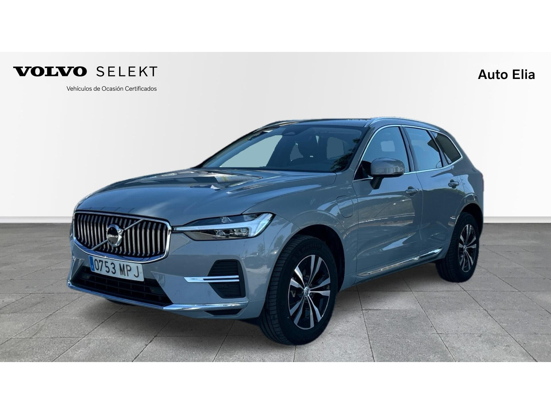 VOLVO XC60 (T6 Recharge Core AWD Auto 257 kW (350 CV)) en Madrid
