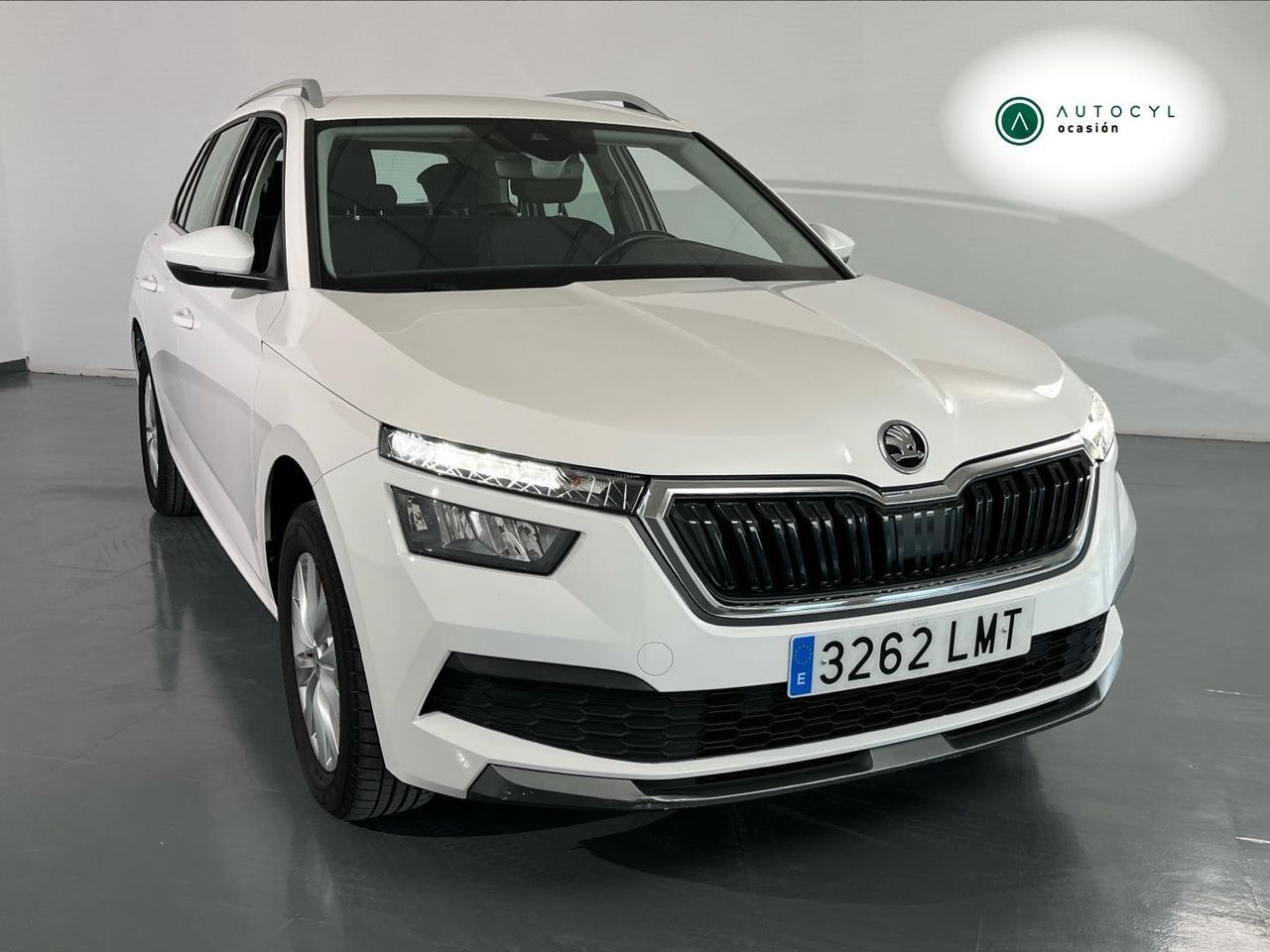 SKODA Kamiq (1.0 TSI 81kW (110CV) DSG Emotion) en Valladolid