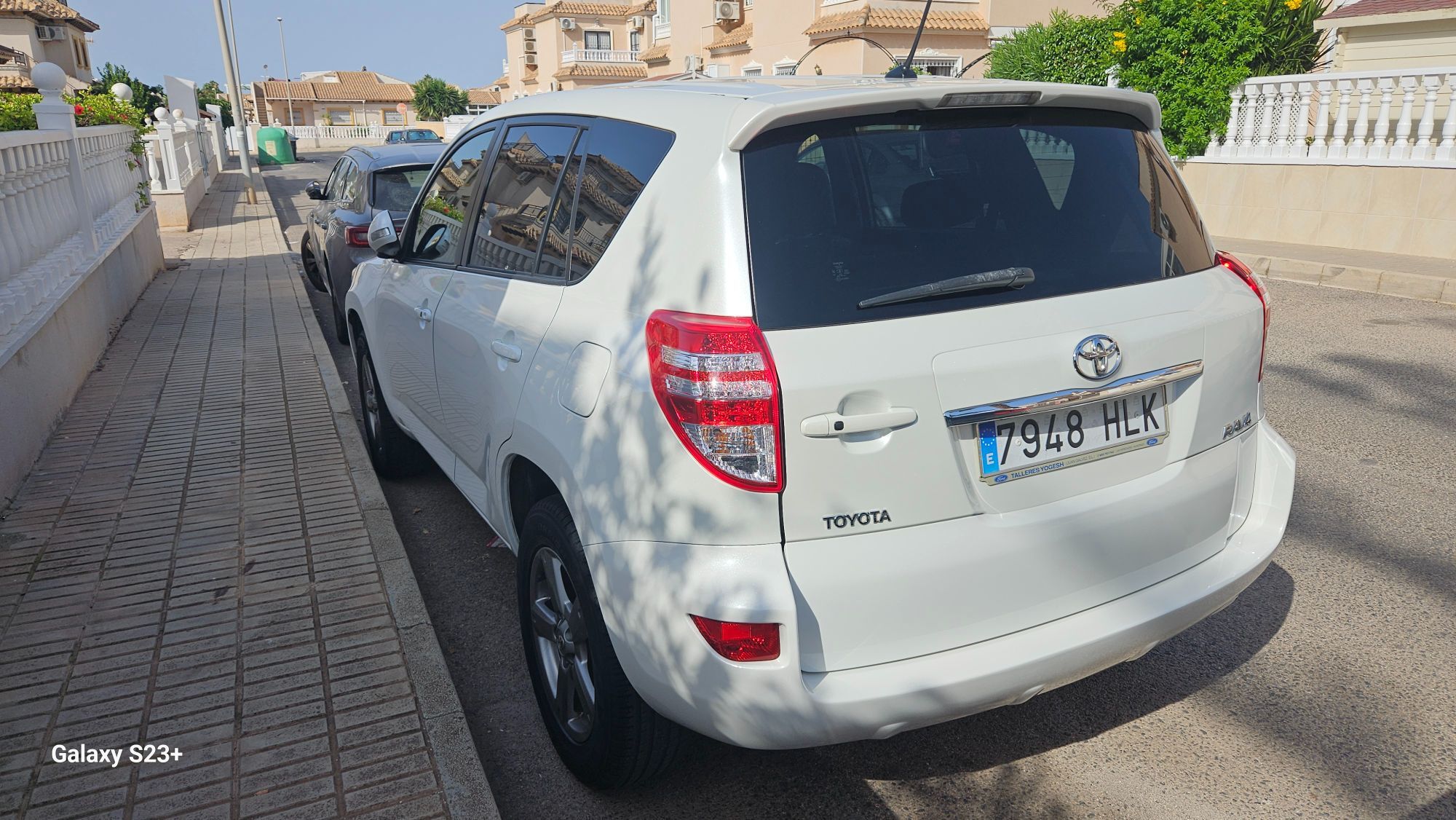 Foto del TOYOTA RAV-4 2.2D-4D Advance 4x2