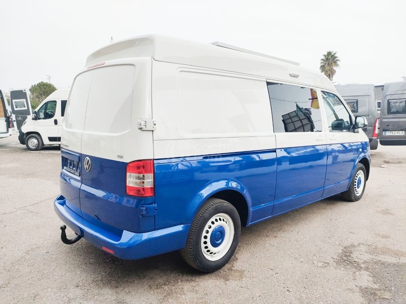Foto del VOLKSWAGEN Caravelle 2.0TDI BMT Comfortline Ed. 140