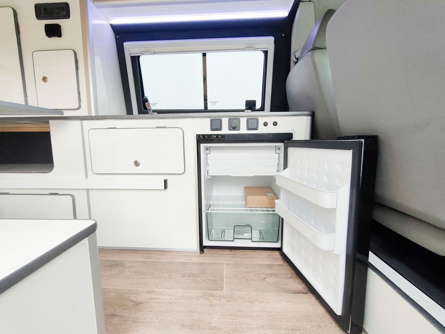 Foto del VOLKSWAGEN Caravelle 2.0TDI BMT Comfortline Ed. 140