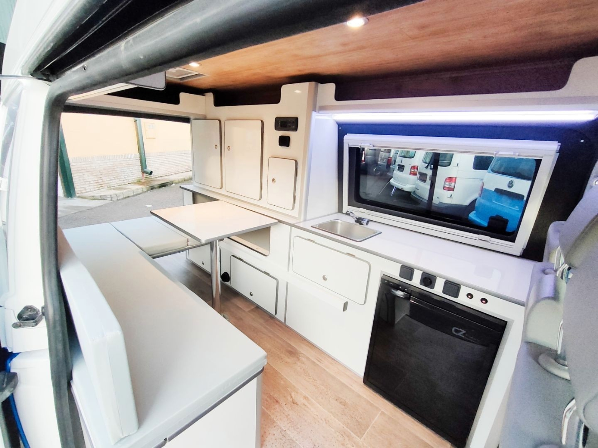 Imagen de VOLKSWAGEN Caravelle