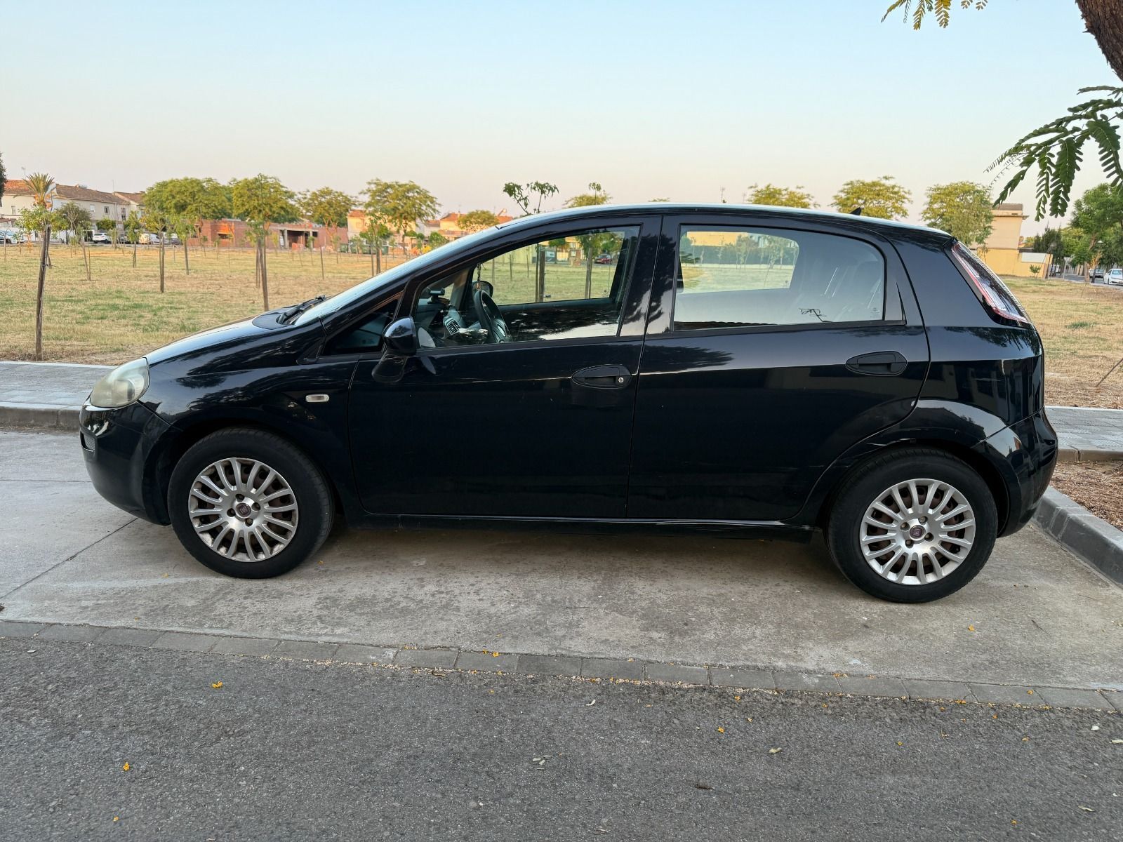 Foto del FIAT Punto 1.2 S&S Pop 51kW