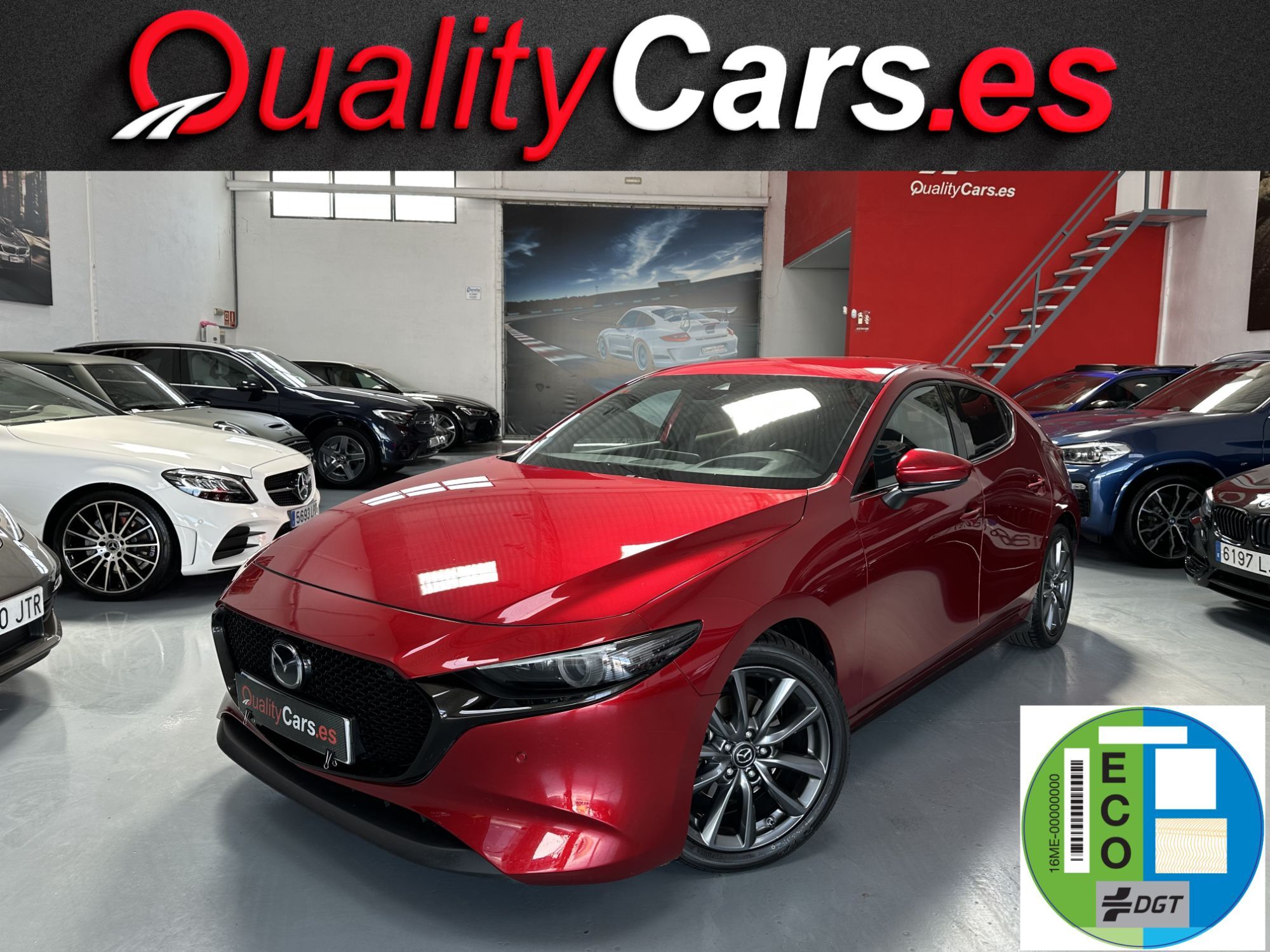 MAZDA Mazda3 (2.0 e-Skyactiv-G Zenith Safety Black Aut. 90kW) en Valencia