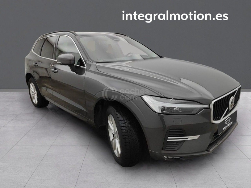 Foto del VOLVO XC60 D4 Momentum Aut.