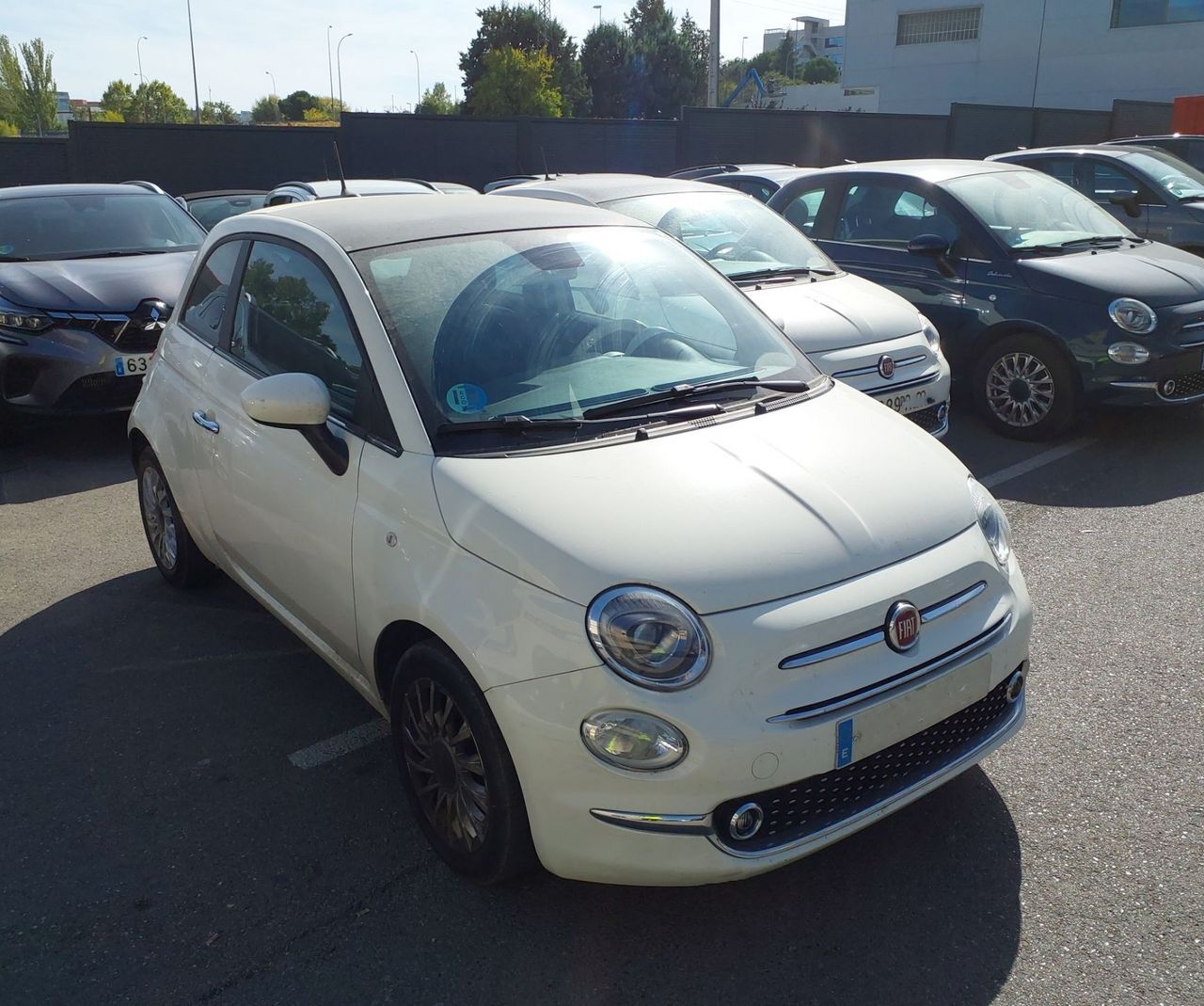 FIAT 500 (Dolcevita 1.0 Hybrid 51KW (70 CV)) en Madrid