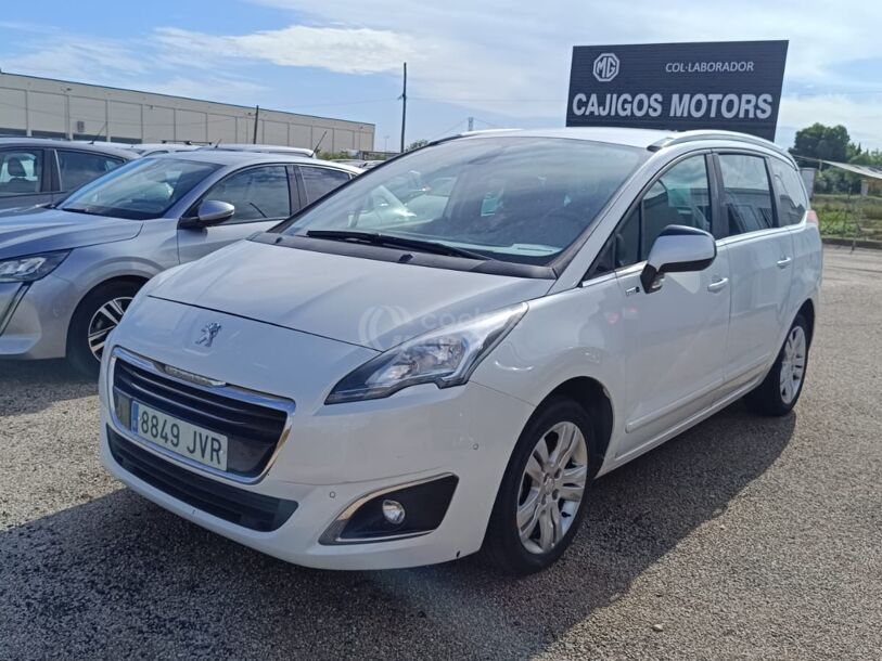 Foto del PEUGEOT 5008 1.2 PureTech S&S Style 7 pl. 130